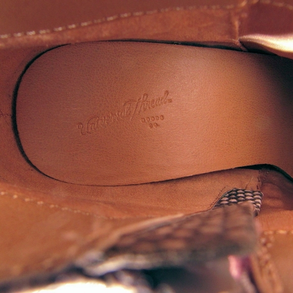 SOLD ON MERCARI - Picture 6 of 6